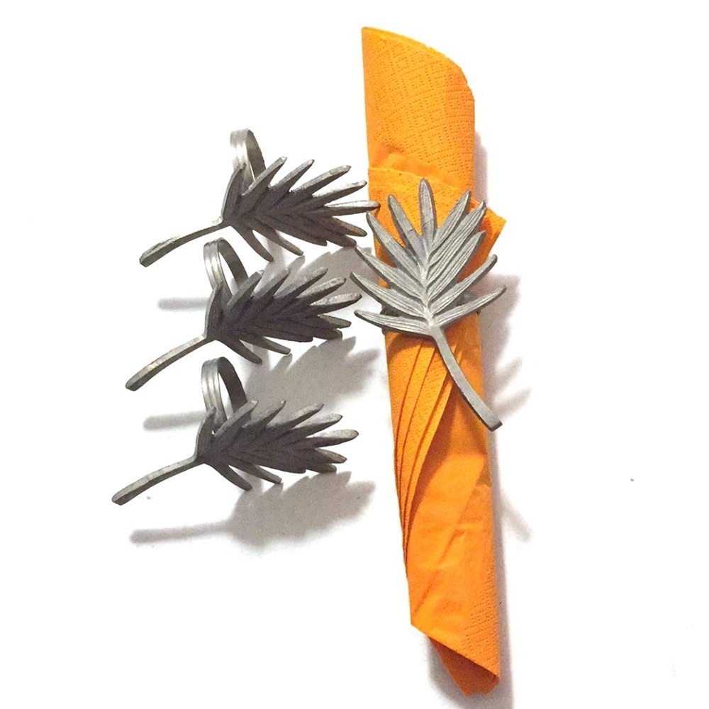 SUR LA TABLE Palm leaf napkin rings 4” long pewter metal silver-tone-Set of 4